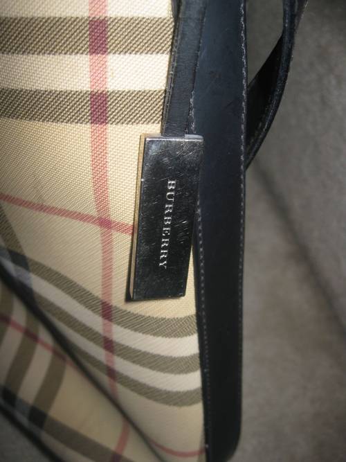 do burberry bags have serial numbers